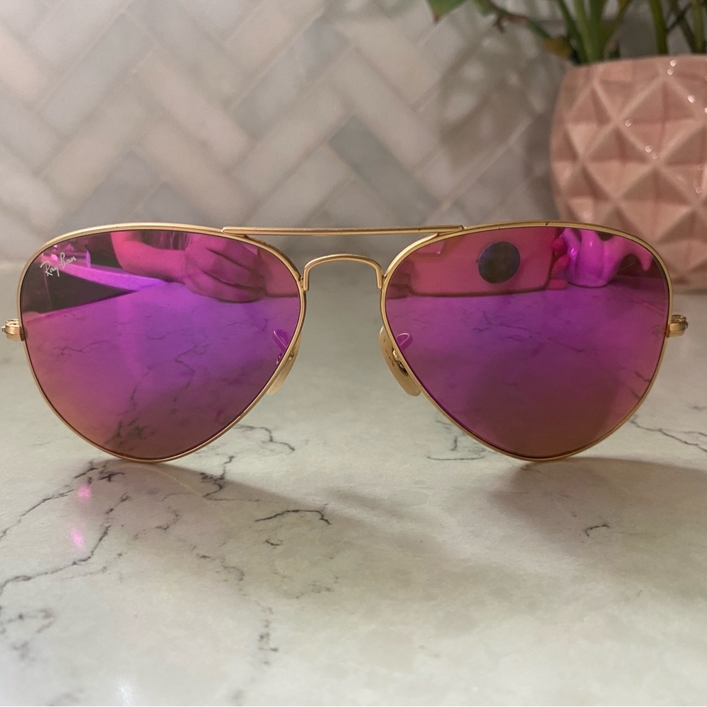 Ray Ban gold frame aviators with pink lenses sunglasses